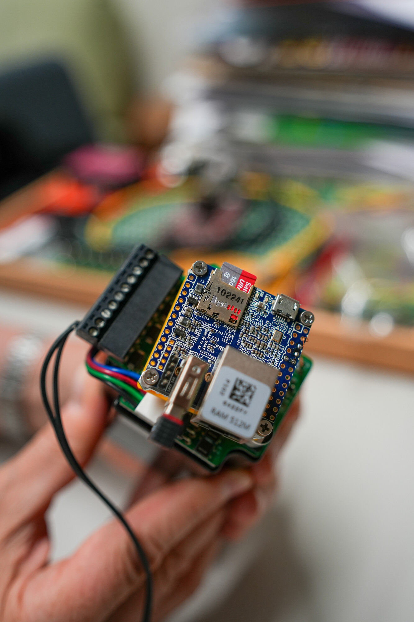 Der leistungsfähige Einplatinencomputer des IoT-Experimentierkastens.